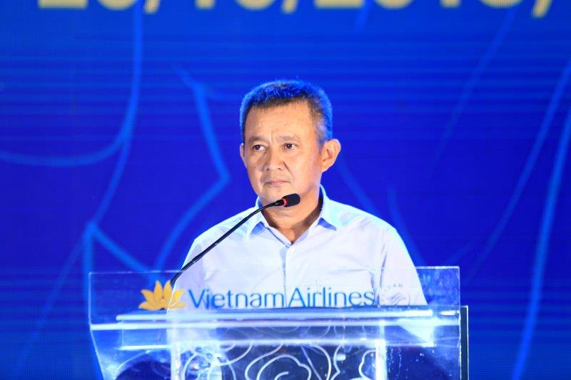 vietnam-airline-ky-niem-88-nam-thanh-lap-hoi-lien-hiep-phu-nu-viet-nam (1)